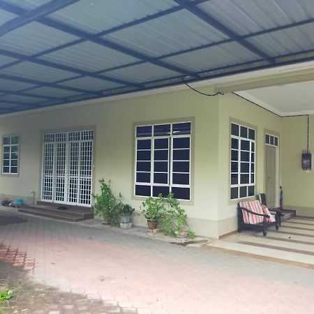 Sya Al-Yahya Homestay Kuala Terengganu Esterno foto