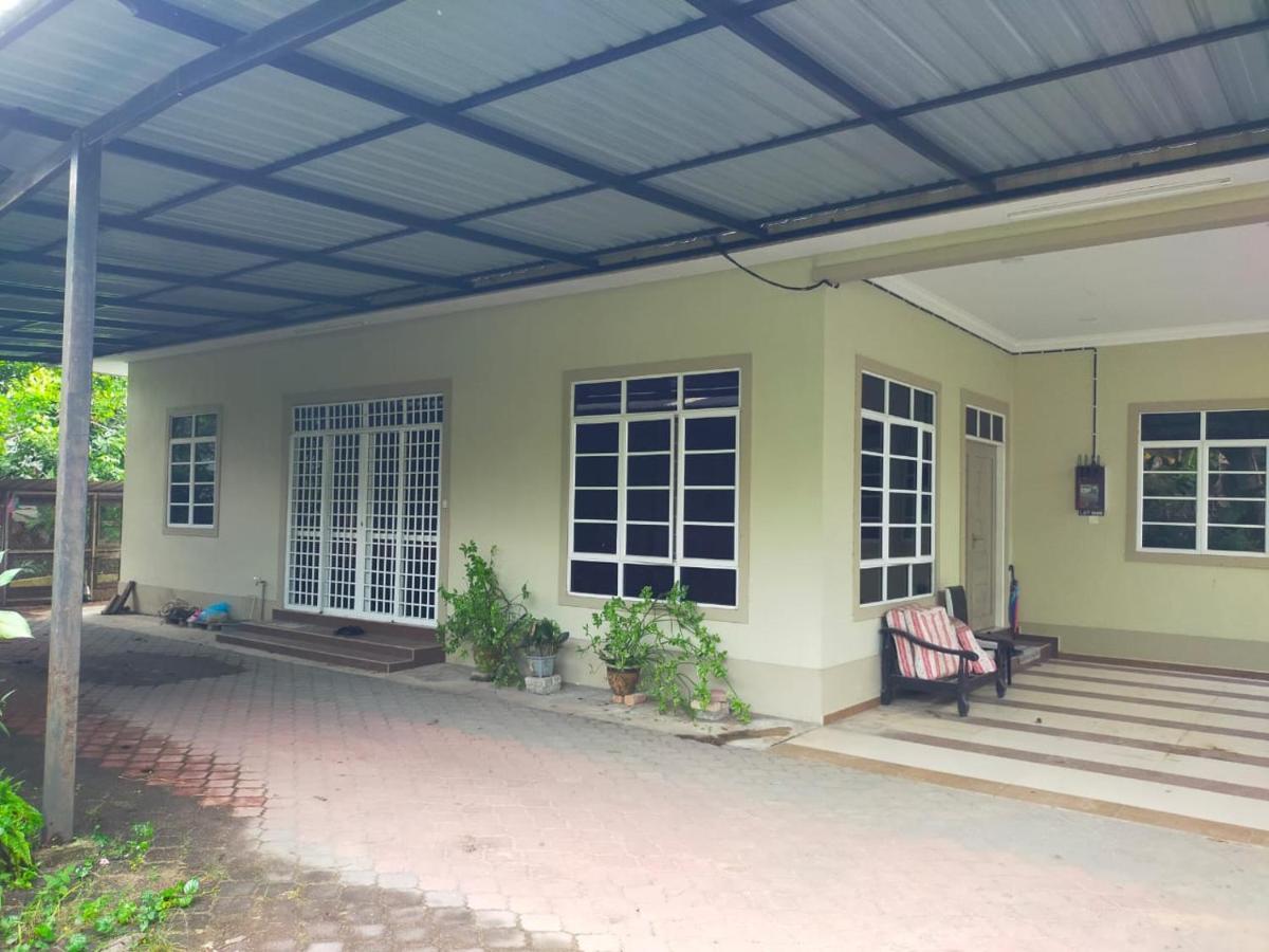 Sya Al-Yahya Homestay Kuala Terengganu Esterno foto